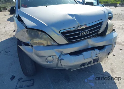 2008 Kia Sorento Lx z USA, uszkodzony, nr VIN KNDJD735185811135